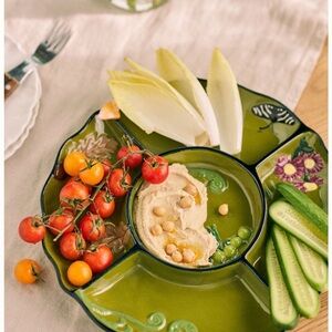 Anthropologie Faye icon crudité Green Divided Serving Platter
